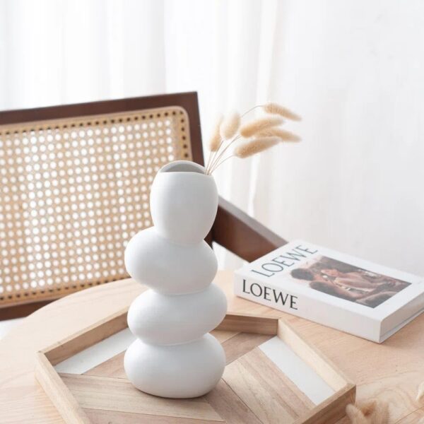 Luxury handcrafted vase for living room or bedroom – White Space Living collection