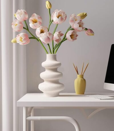 Nordic style white ceramic vase with frosted matte finish for dried flowers