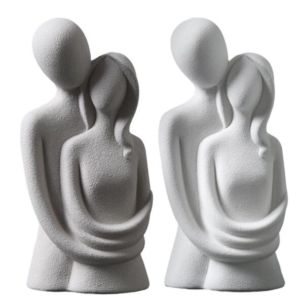 Couple hugging figurine ornament for wedding and anniversary décor