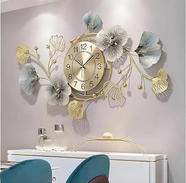 Designer silent wall clock with antique-inspired frame