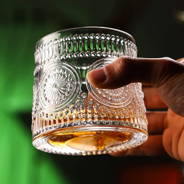 Premium Dancing Whiskey Glass with Rotatable Bottom for Smooth Swirl