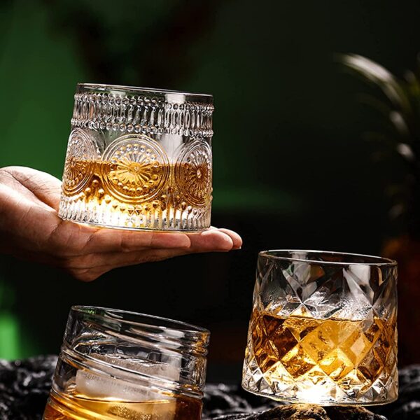 Stylish Whiskey Glass with Rotating Bottom for Smooth Bar
