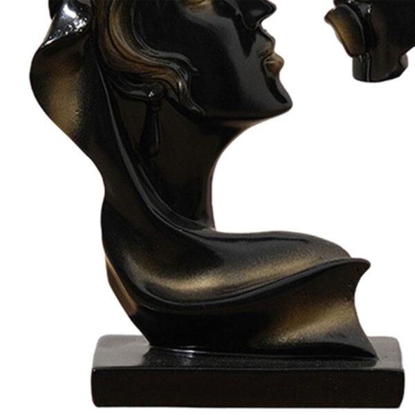 Handmade resin love sculpture for romantic interior decoration