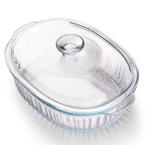 Oval glass casserole dish with transparent glass lid for baking and serving