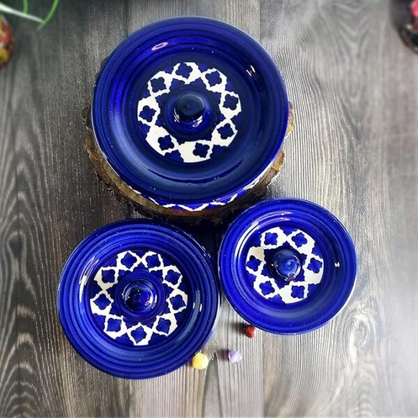 Ceramic serving pot with Moroccan embossed hand-painted lid