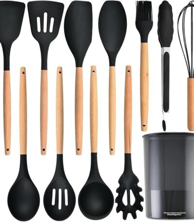 Heat-resistant silicone kitchen spatula for nonstick cookware