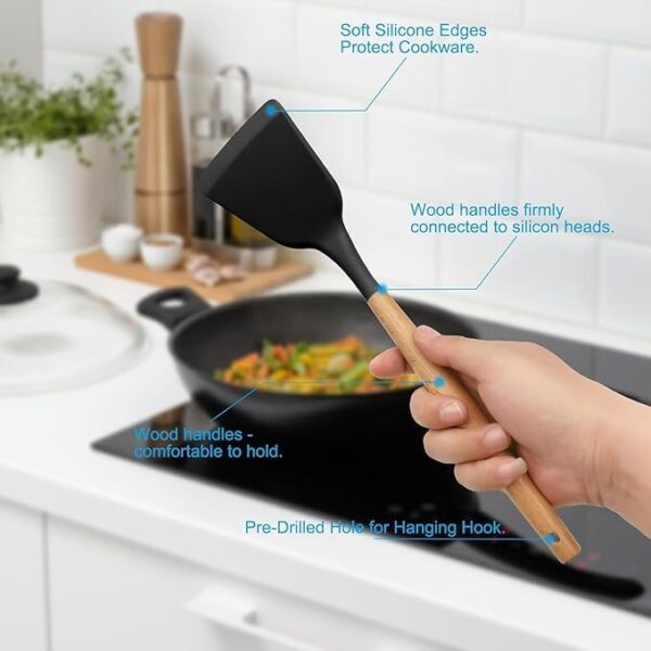 Durable silicone kitchen spoon for multipurpose use