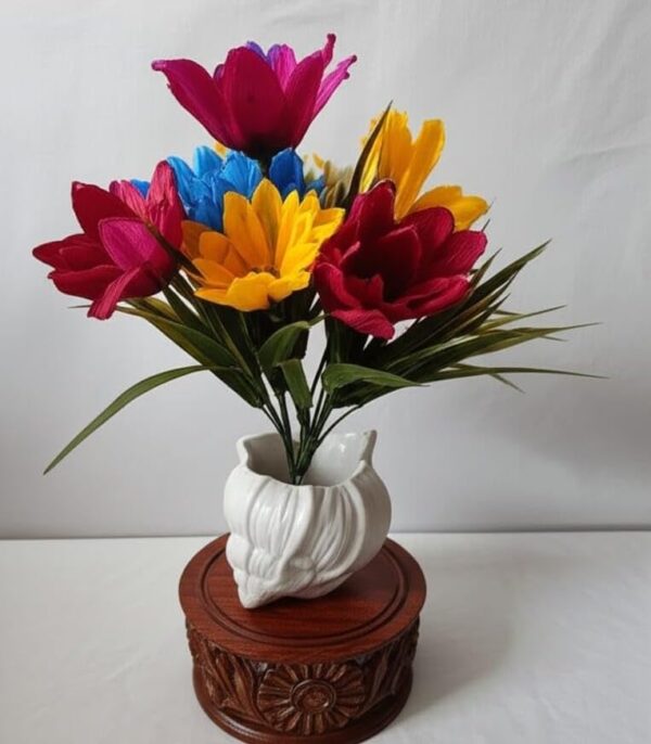 Decorative shell planter vase for modern interiors