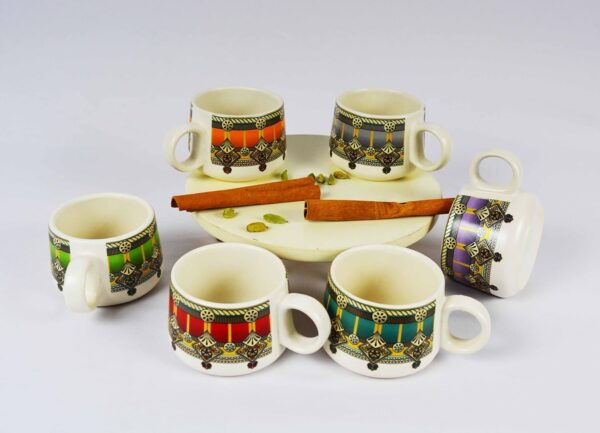 High-quality ceramic tea cups set with smooth glaze