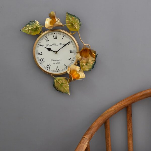 Stylish modern analog wall clock with sleek finish