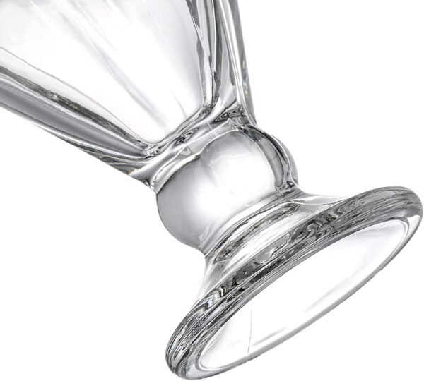 Transparent glass flower bowl for desserts and puddings