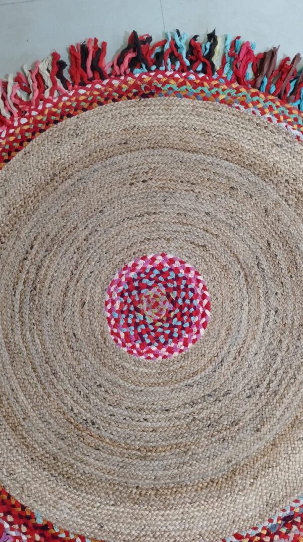Rustic round jute rug for bedroom and home décor
