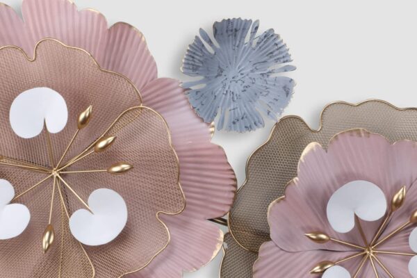Beautiful Metal Flower Wall Decor – Handmade Iron Artwork