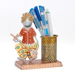 Handcrafted metal pen holder with traditional musician design
