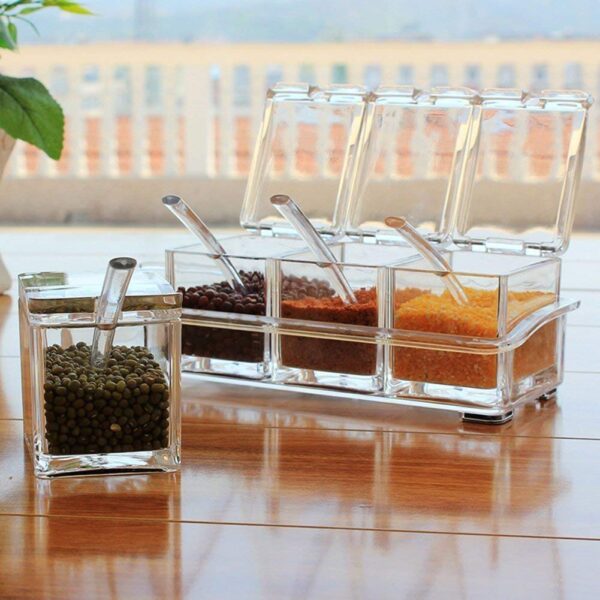 Elegant transparent spice organizer made of high-quality acrylic