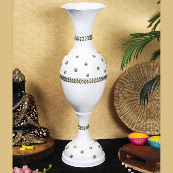 Oversized contemporary decorative vase for indoor plants