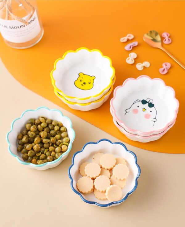 Ceramic snack bowl set for sauces, dips and condiments