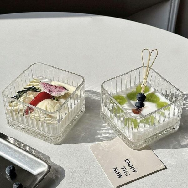 Square glass serving bowl for ice cream presentation