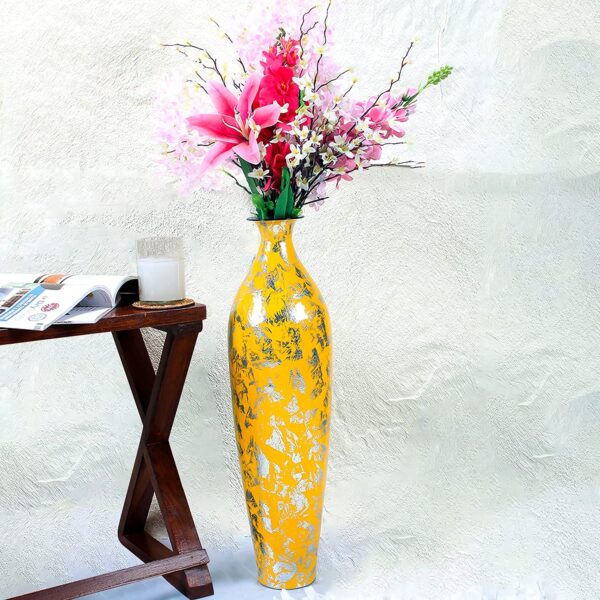 Lightweight Metallic Flower Vase for Tabletop Styling