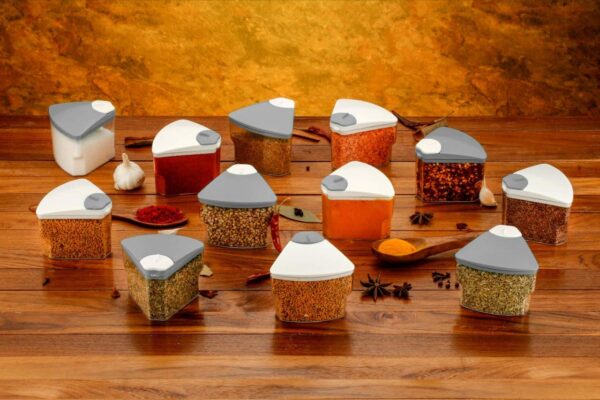 Space-Saving Plastic Rotating Spice Rack For Kitchen Counter