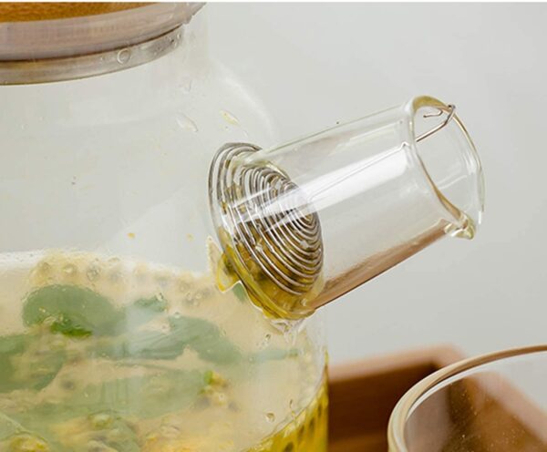 Modern glass beverage jug with leakproof wooden lid design