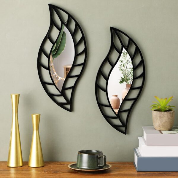Wooden carved wall mirror with elegant leaf-shaped frame for home décor