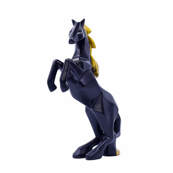 Elegant jumping horse figurine polyresin home decor showpiece