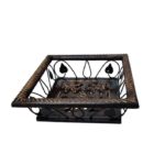 Attractive wooden shelf basket for storing fresh fruits