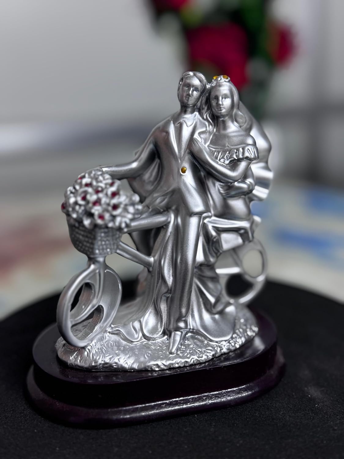 Romantic Cycle Couple Statue for Home Décor Cycle couple decorative showpiece adding charm and romance to home décor