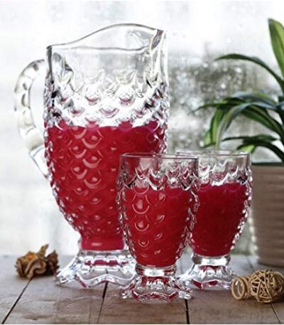 Crystal clear glass water jug with elegant fish cut design for dining table