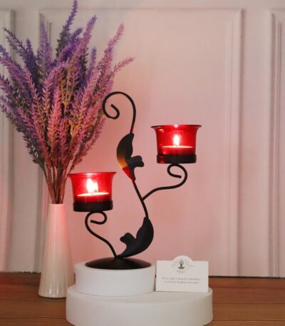 Red glass tealight candle holder in premium metal frame for festive décor