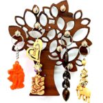 Tree design wooden wall hanging key holder with natural finish for home décor